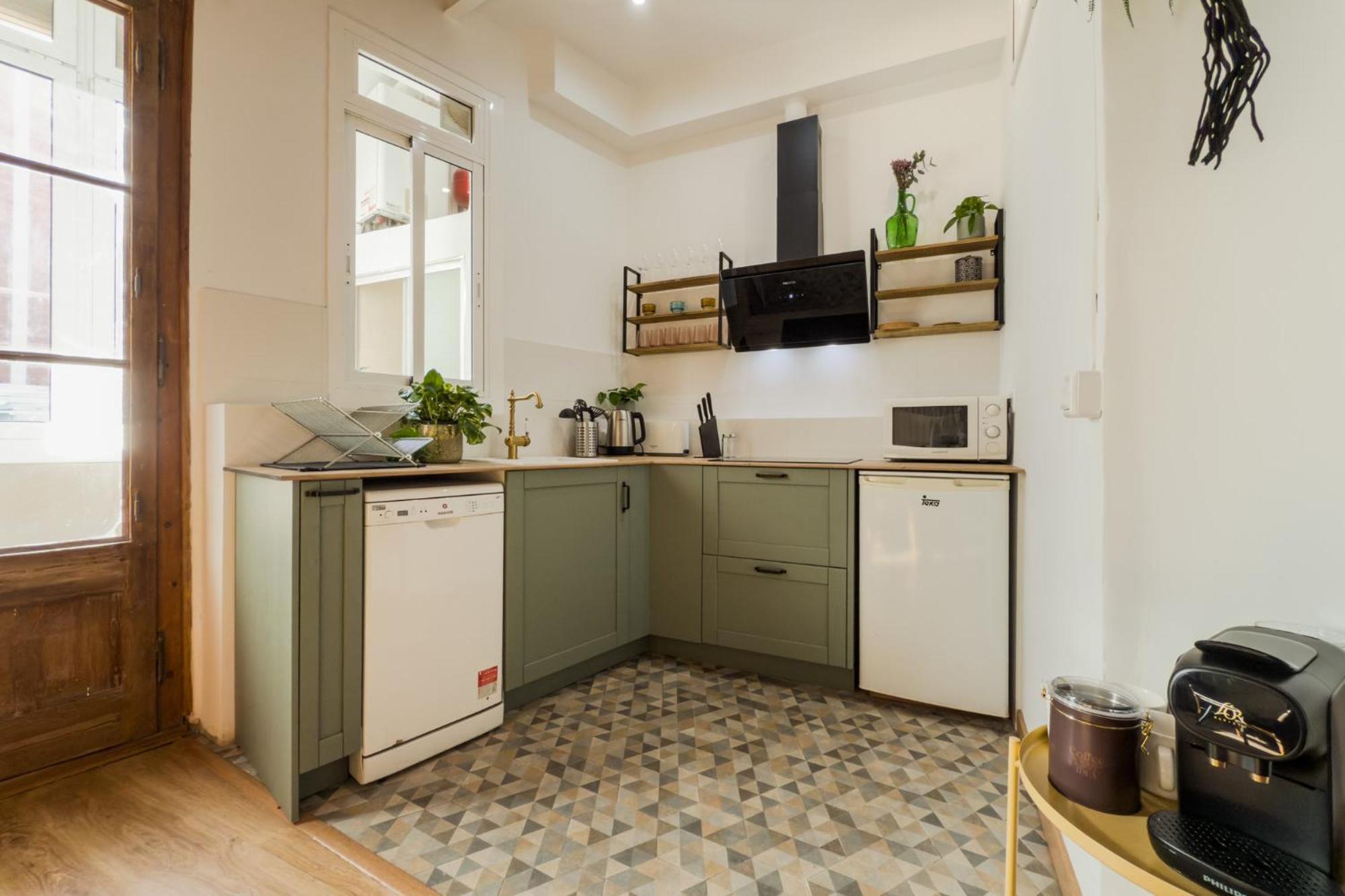 Magalhaes - Trad Flat In Poble Sec, Near Ramblas バルセロナ エクステリア 写真