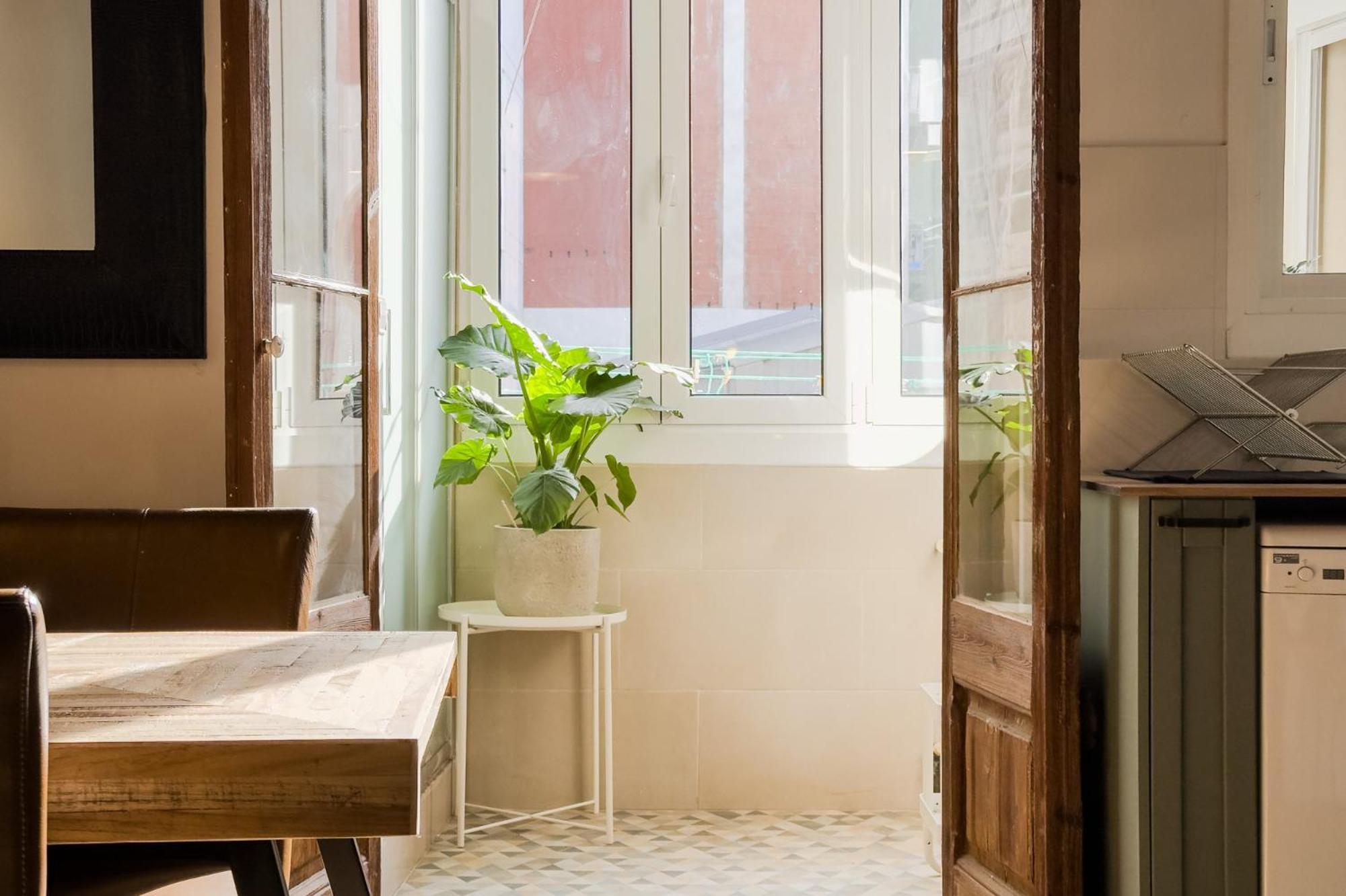 Magalhaes - Trad Flat In Poble Sec, Near Ramblas バルセロナ エクステリア 写真