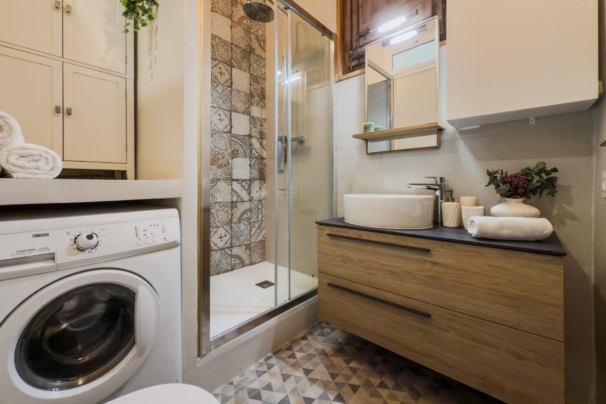 Magalhaes - Trad Flat In Poble Sec, Near Ramblas バルセロナ エクステリア 写真