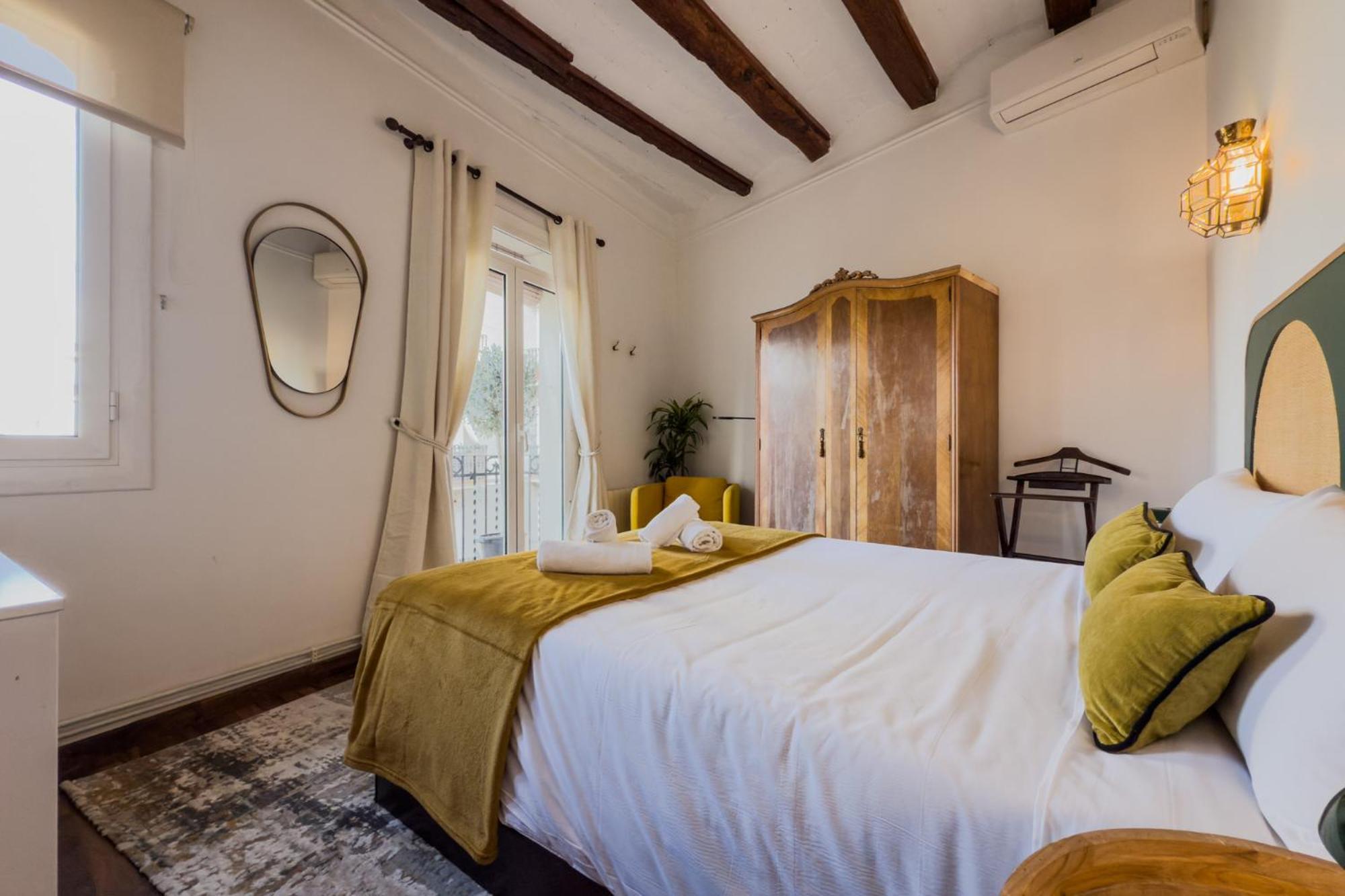 Magalhaes - Trad Flat In Poble Sec, Near Ramblas バルセロナ エクステリア 写真