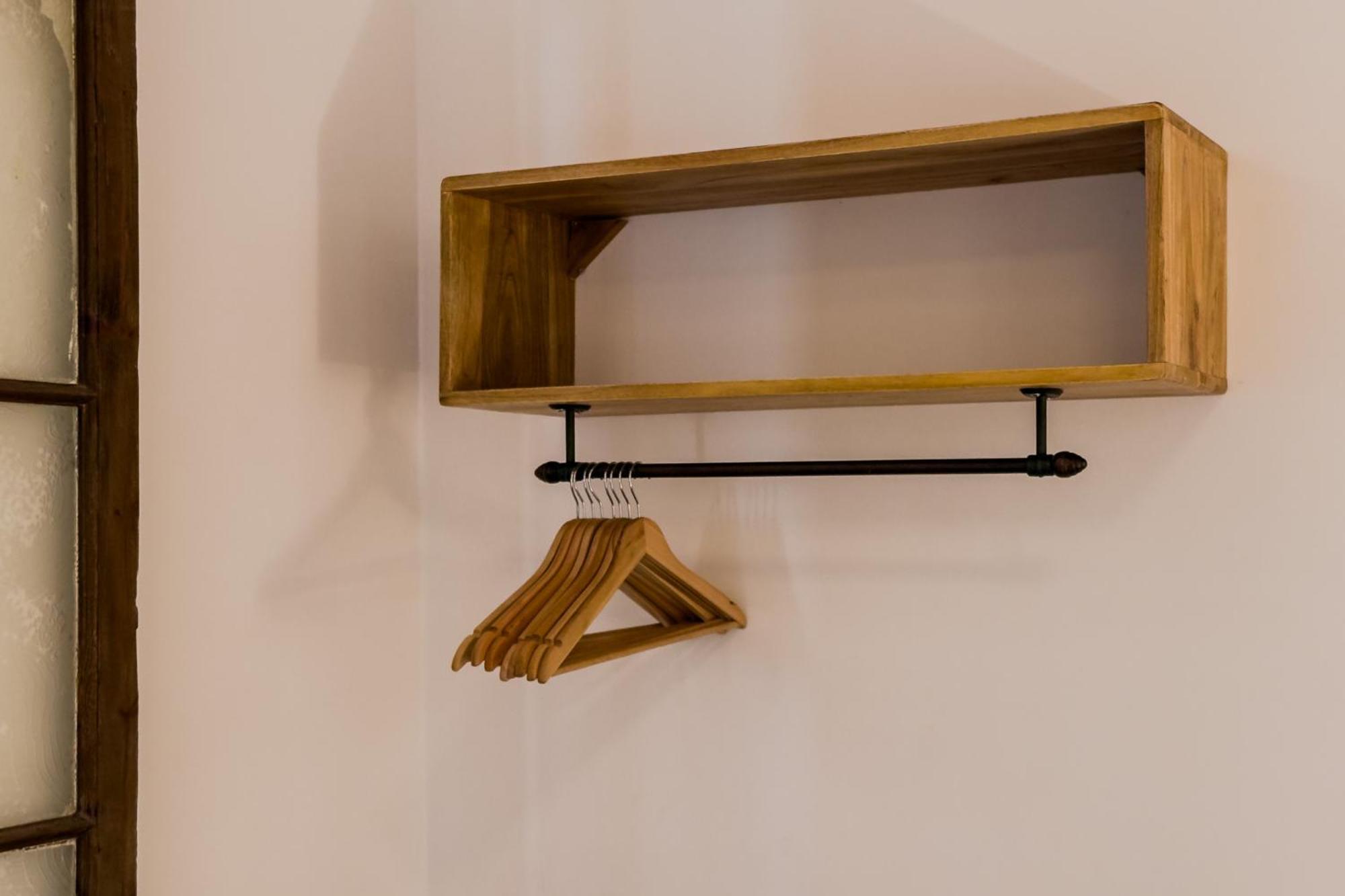 Magalhaes - Trad Flat In Poble Sec, Near Ramblas バルセロナ エクステリア 写真