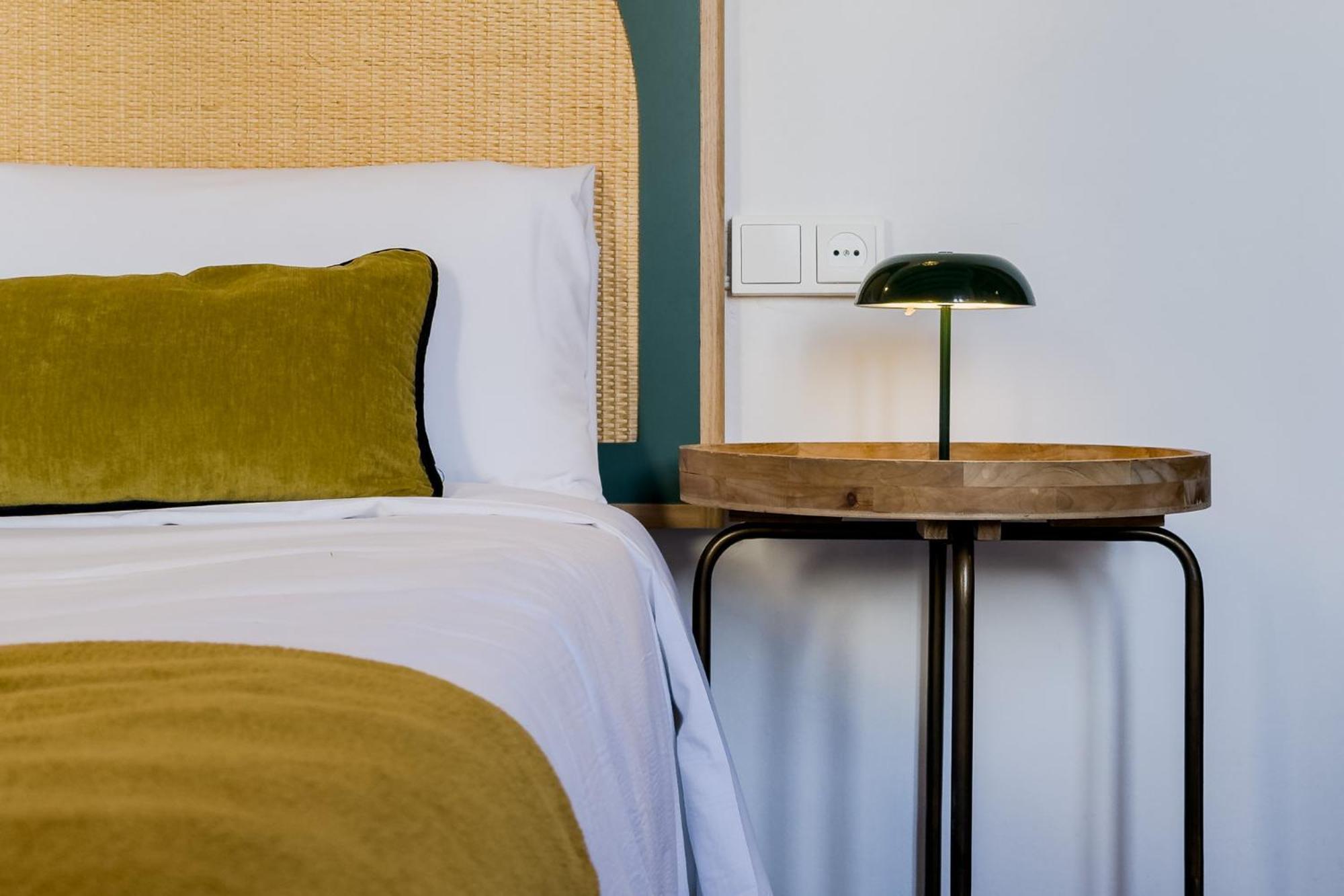 Magalhaes - Trad Flat In Poble Sec, Near Ramblas バルセロナ エクステリア 写真